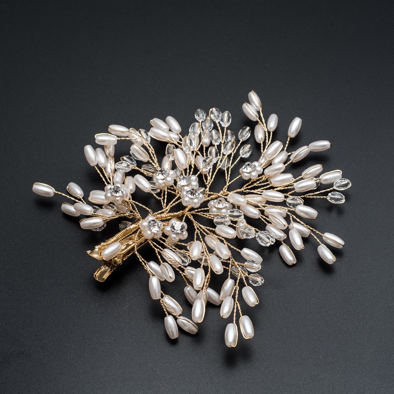 The bride wedding photo studio makeup hair rose gold white wheat handmade pearl crystal hairpin comb hair