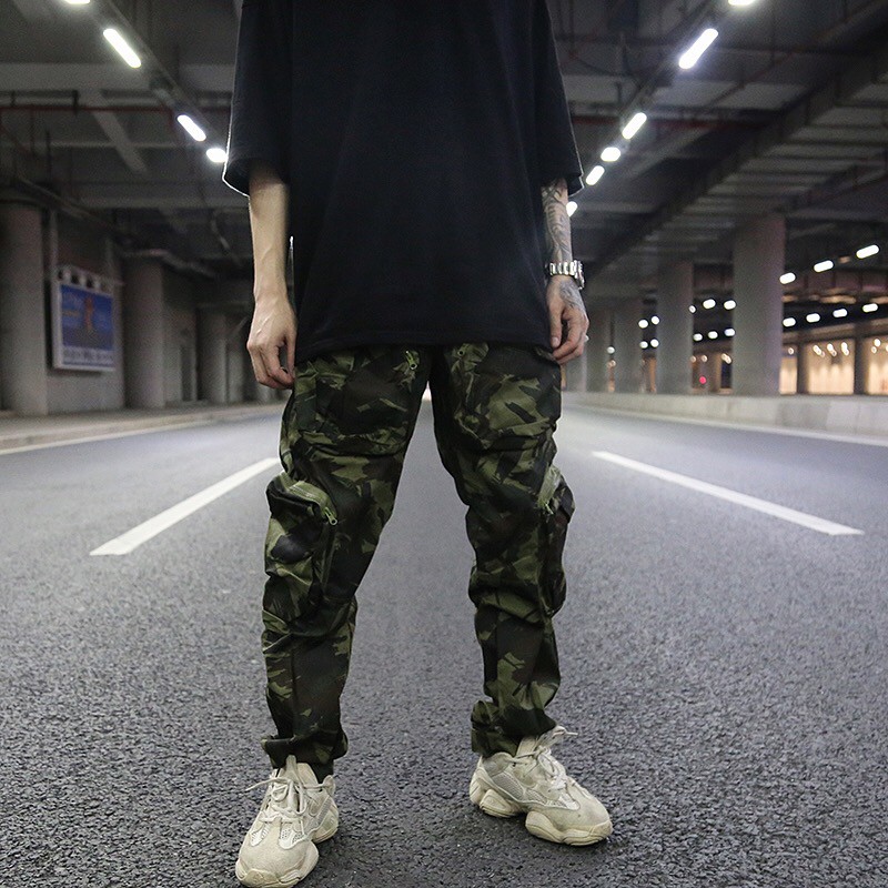 multi-pocket-camouflage-straight-pants